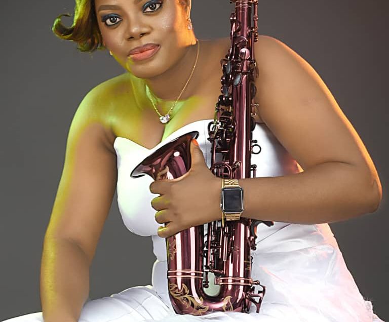 Phebean The Saxoqueen